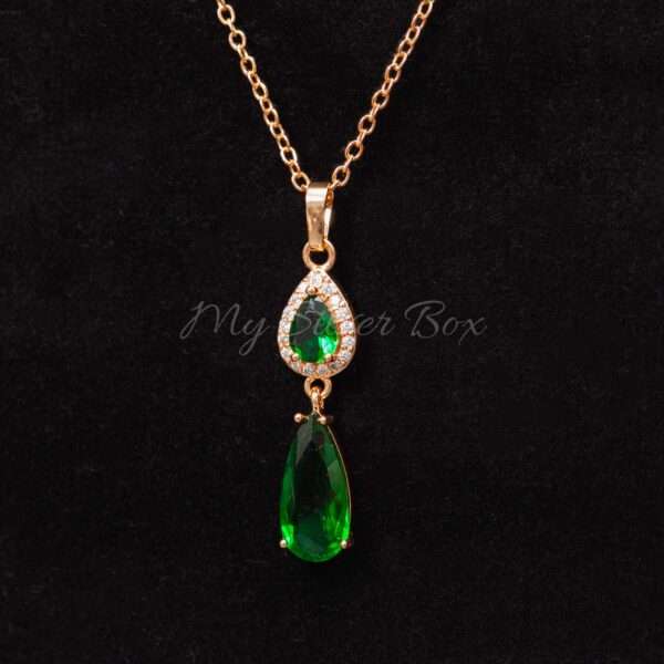 Almond Shaped Emerald Green Zircon Set - Image 2