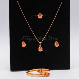 Almond Shape Set Gold & Champagne