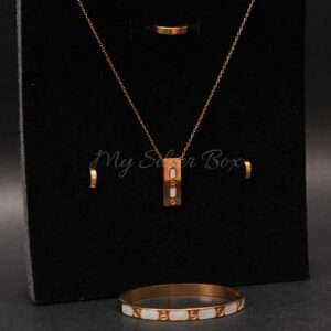 Cartier Design Set Gold