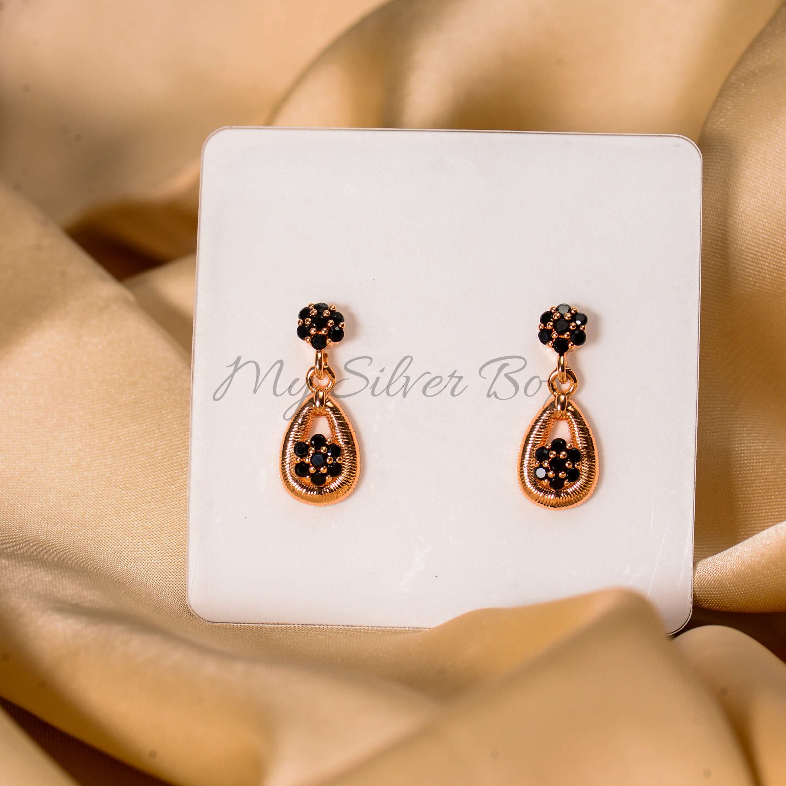 Gold Earrings with 2 Black Zircon Flower